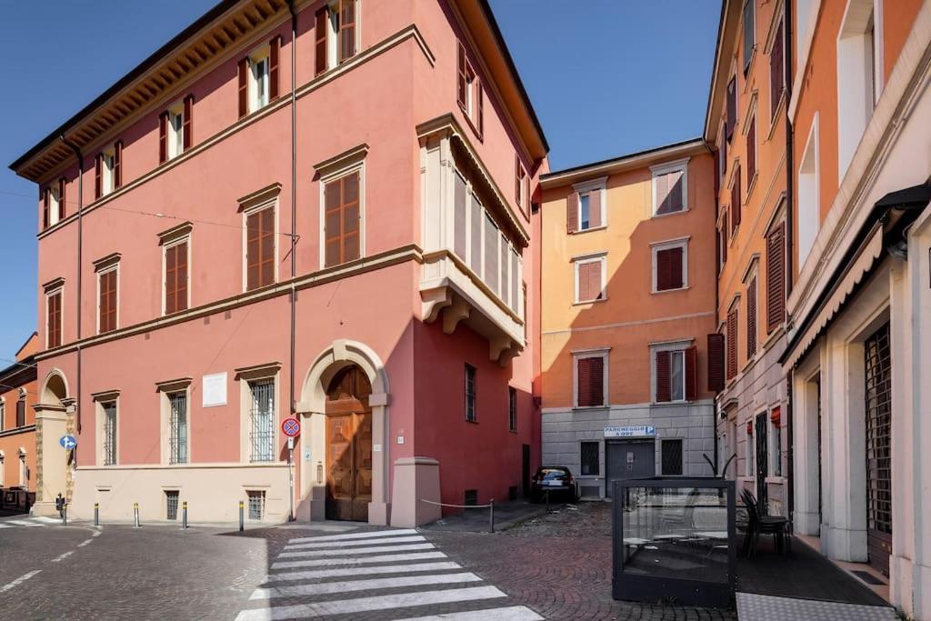 Apartament Ground Floor Luxe Historic Studio City Centre Bolonia Zewnętrze zdjęcie